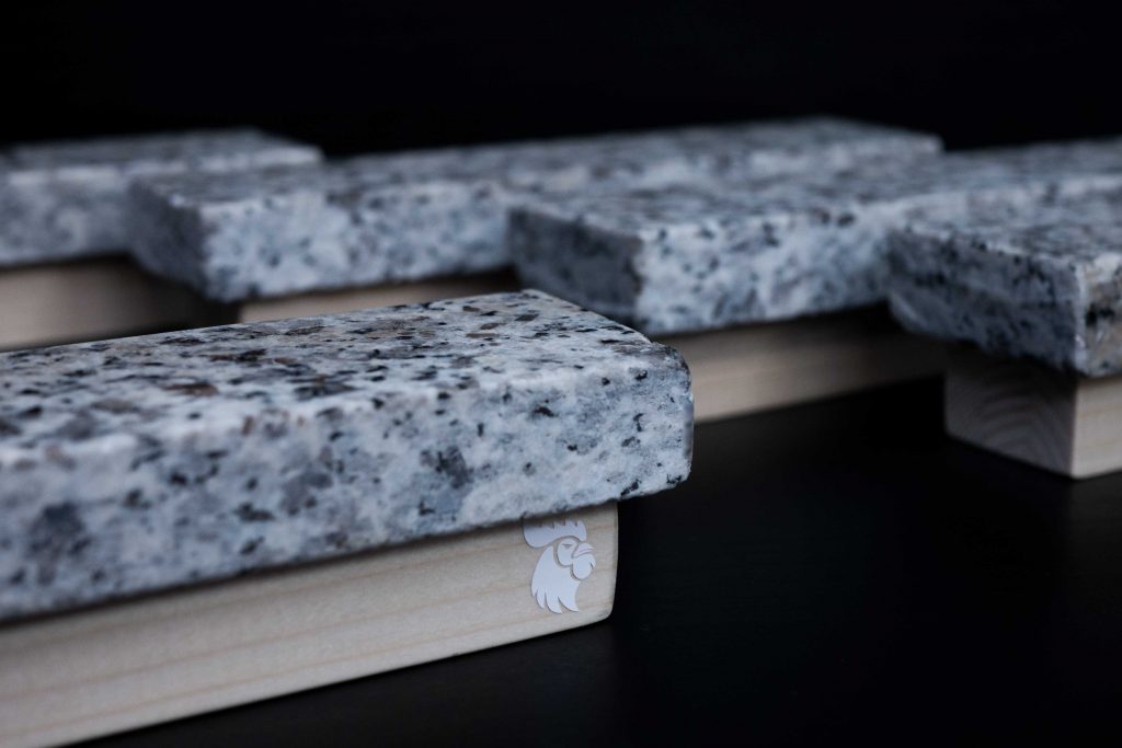 Copia de ROOSTER GRANITE BENCH 4
